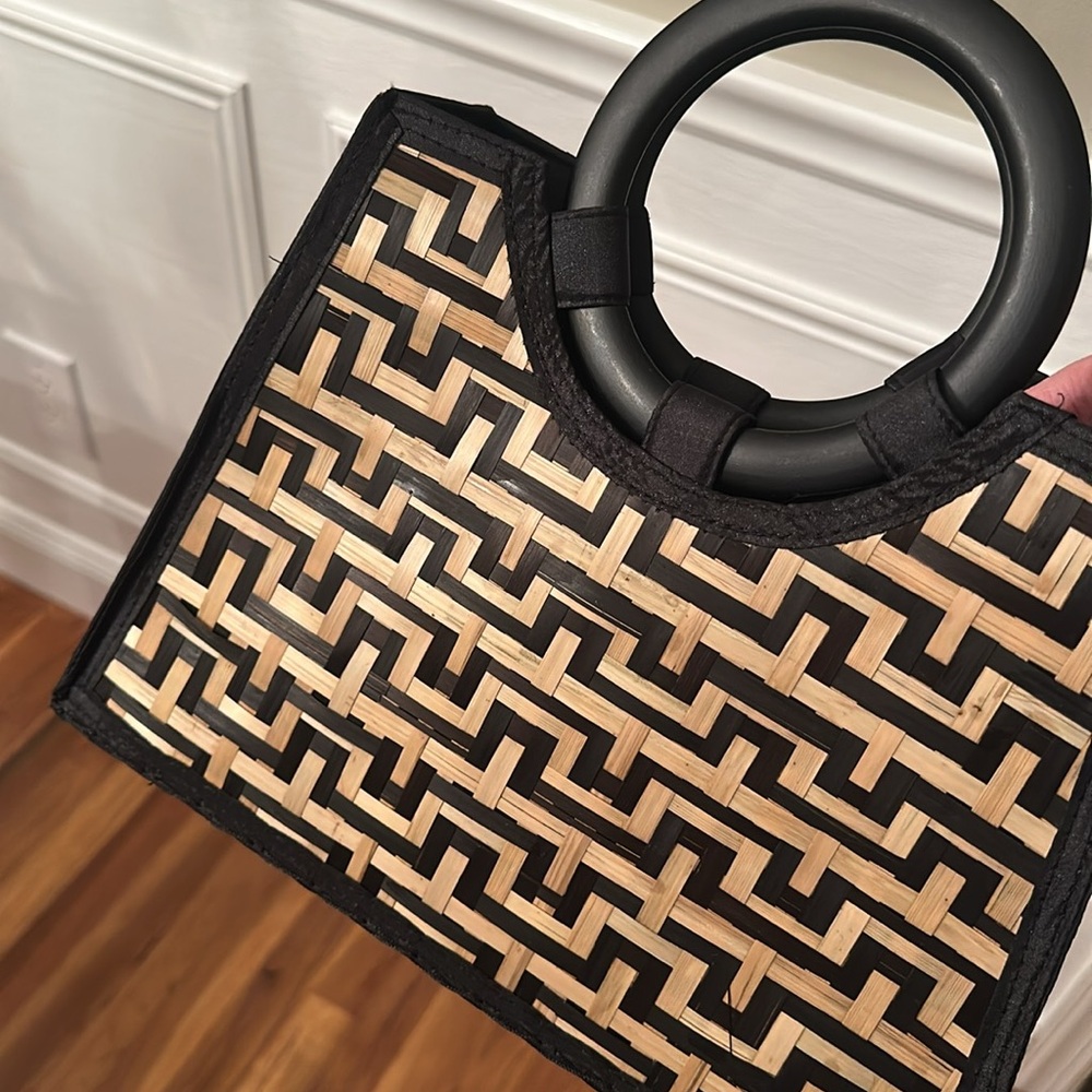 Black and Tan Geometric Pattern Women's Bag - Picture 4 of 4
